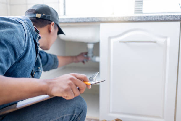 Best Shower Repair Services  in Kingsburg, CA
